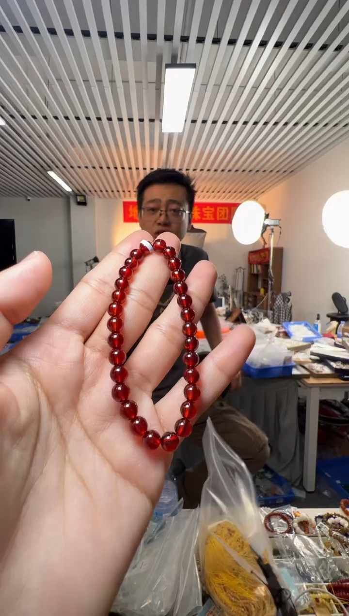 未镶嵌手链石榴石深色6-7mm橙色石榴石圆珠单圈手串
