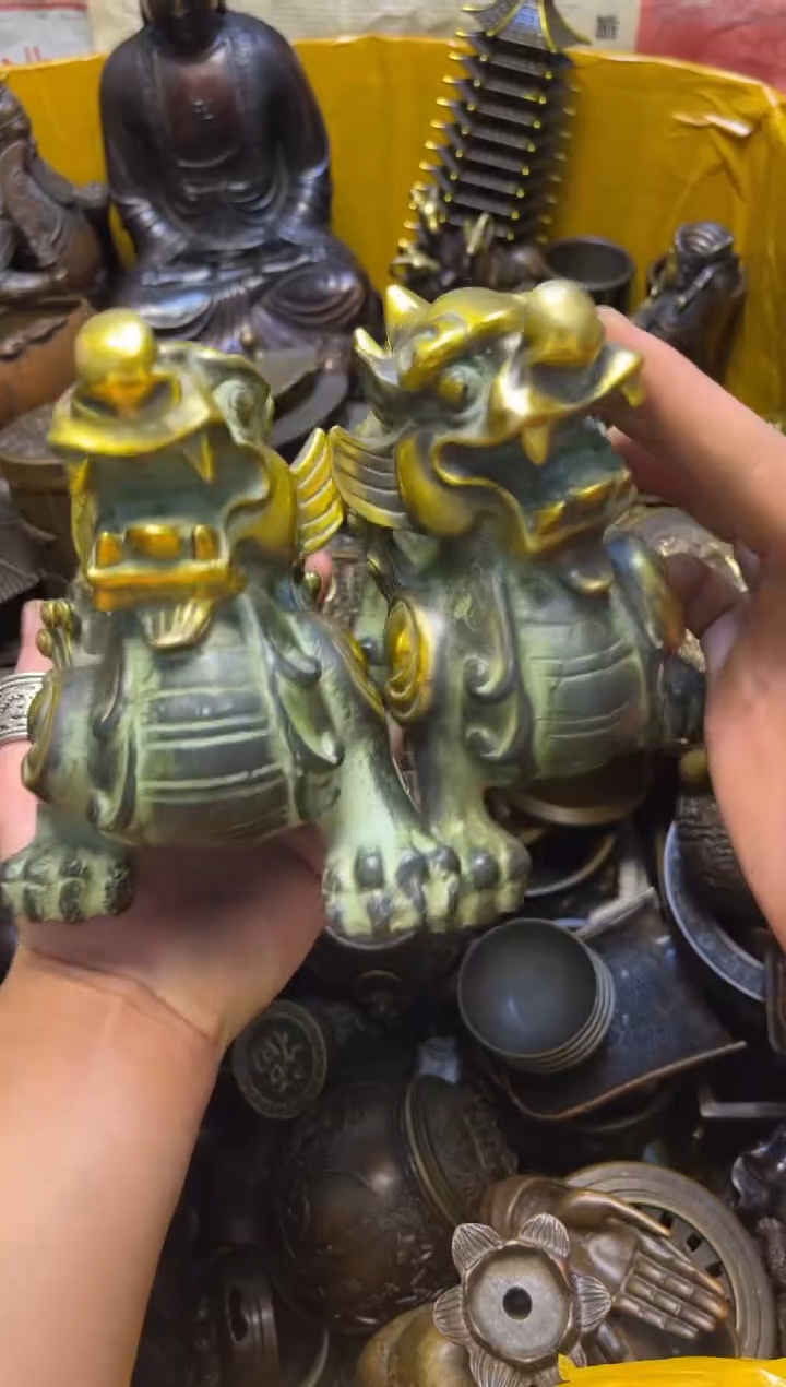 精美铜器，点击下单