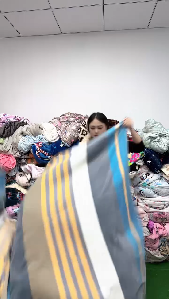 法兰绒2.3x2.5左右已主播介绍为准xc