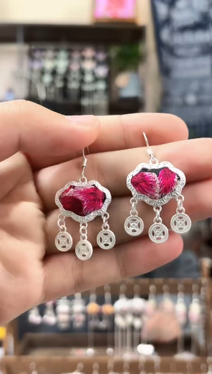 织绣民族风非遗老绣饰品232