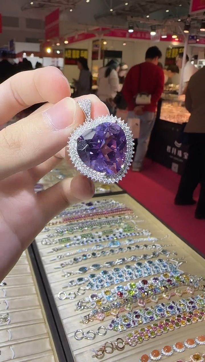 颈饰银S925镶嵌紫晶18mm35ct