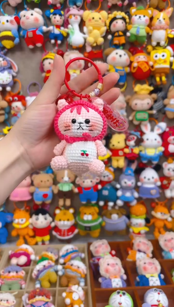 纯手工制作毛线钩织成品粉色小猫
