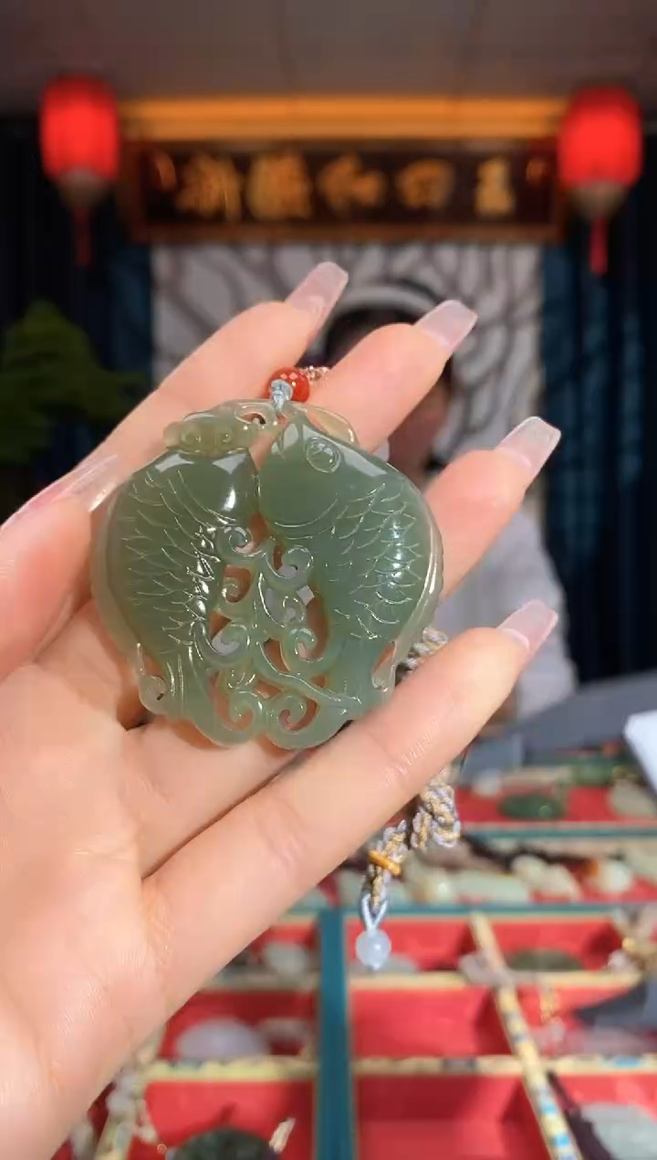 【闪购商品】和田玉颈饰未镶嵌双鱼