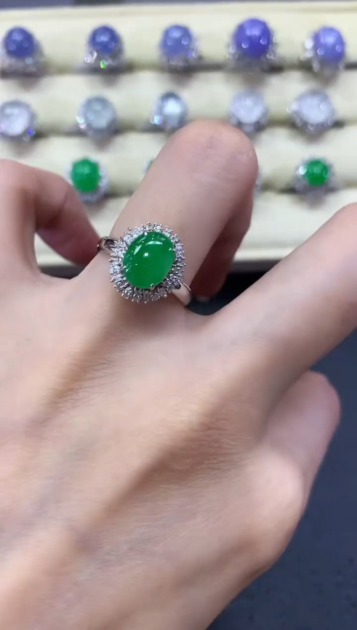 【闪购商品】翡翠戒指18K金镶嵌a126      