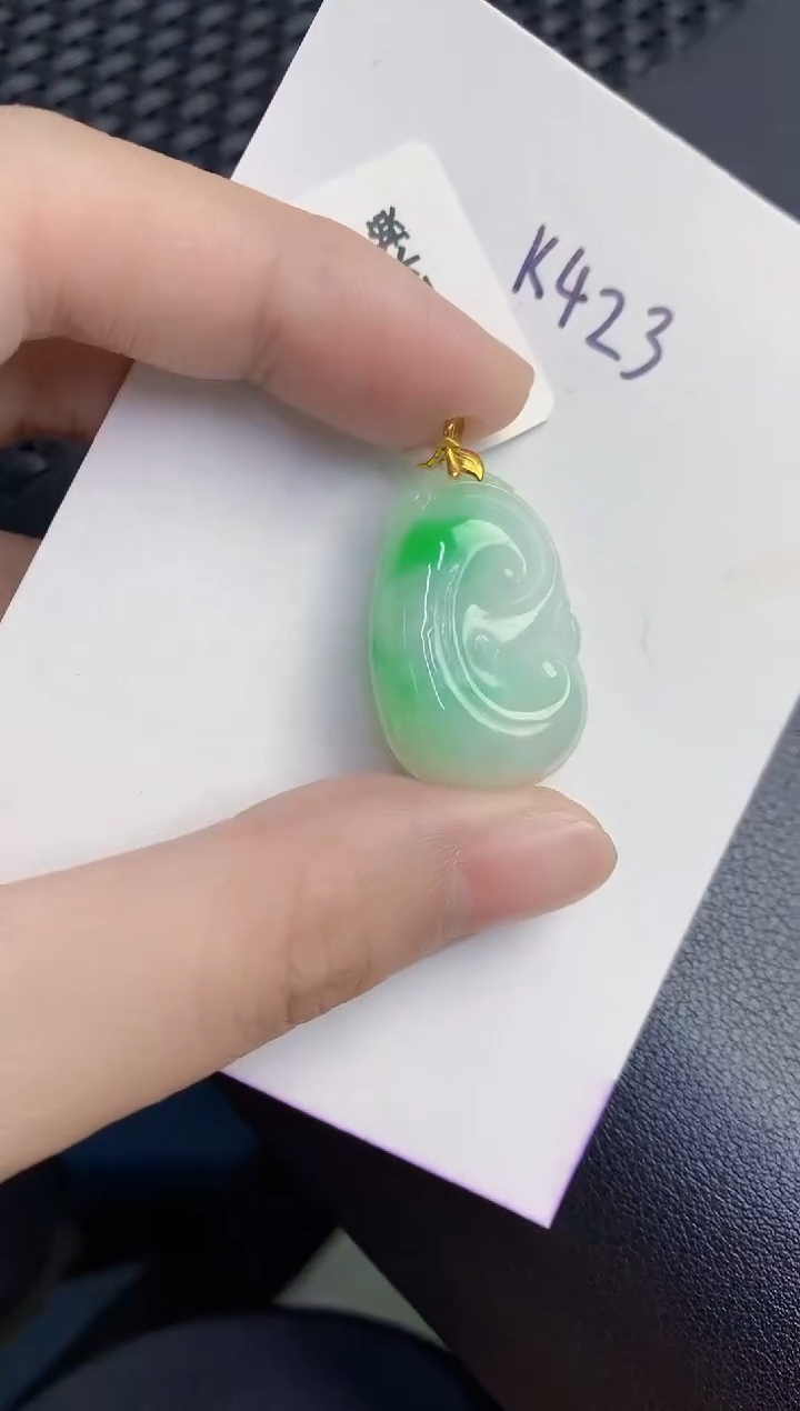 颈饰18K金镶嵌翡翠天然翡翠缅甸A货