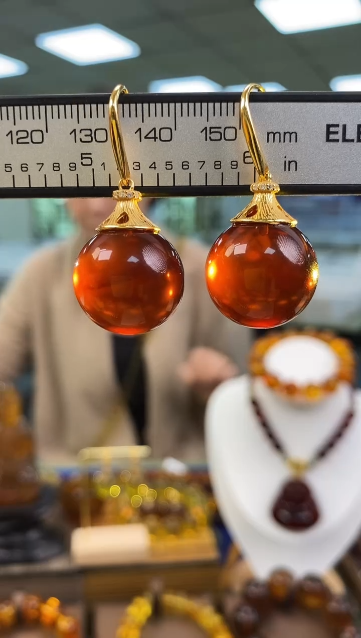 【闪购商品】琥珀颈饰未镶嵌缅甸血珀耳环17+