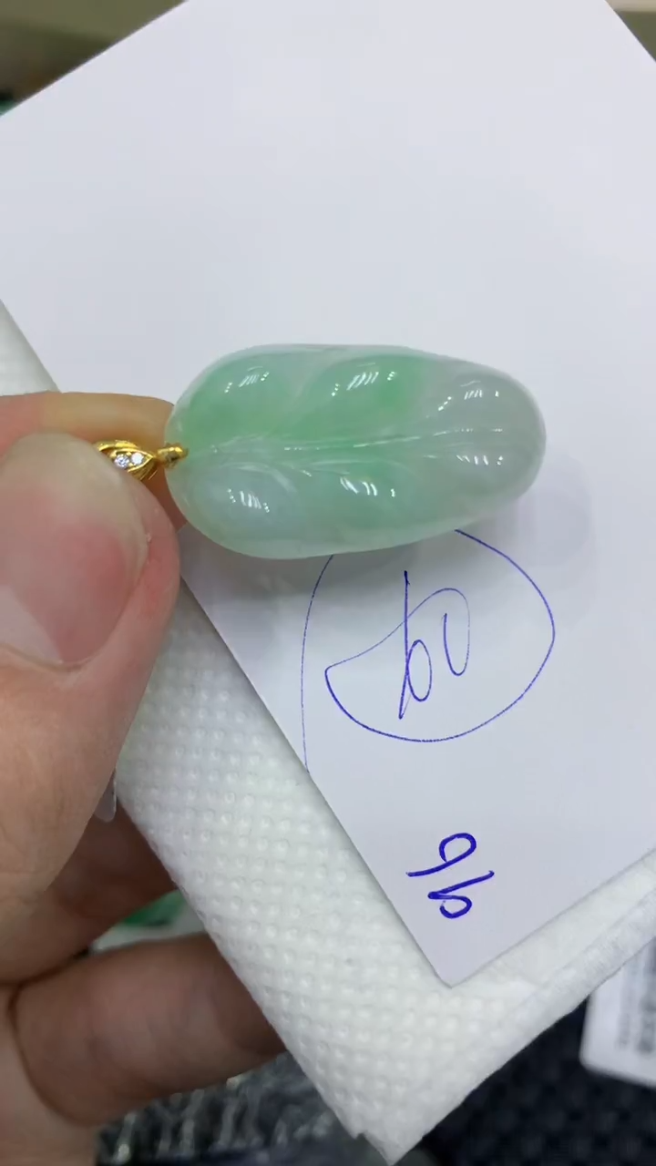 颈饰未镶嵌翡翠缅甸A货翡翠