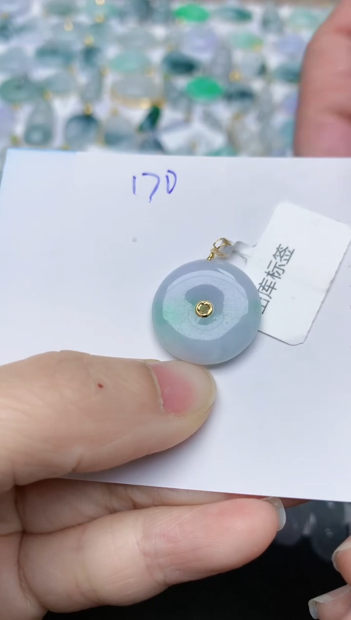 【闪购商品】翡翠颈饰18K金镶嵌天然翡翠A货    170