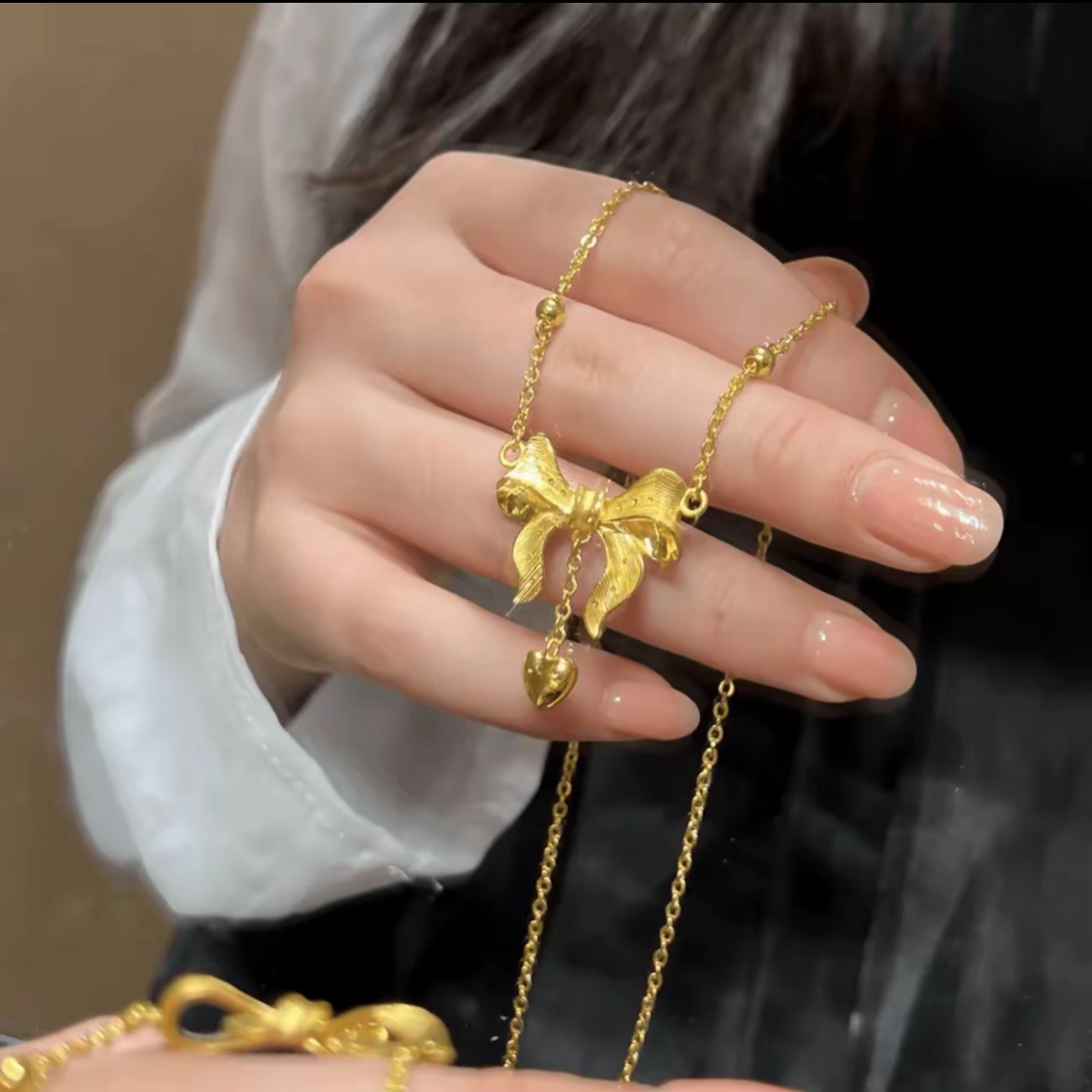 铜合金项链 在逃公主爱心蝴蝶结项链女气质网红锁骨链高质感