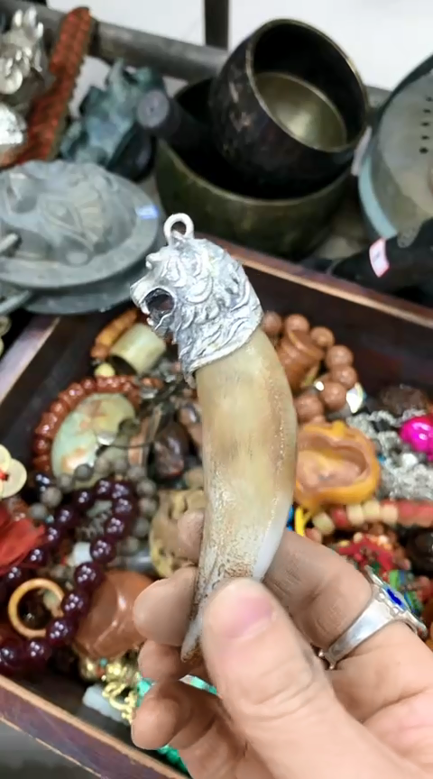 【闪购商品】一物一拍编号虎头把件