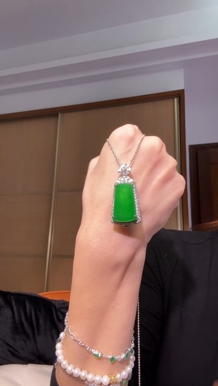 吊坠(不含链)银S925镶嵌翡翠天然翡翠吊坠