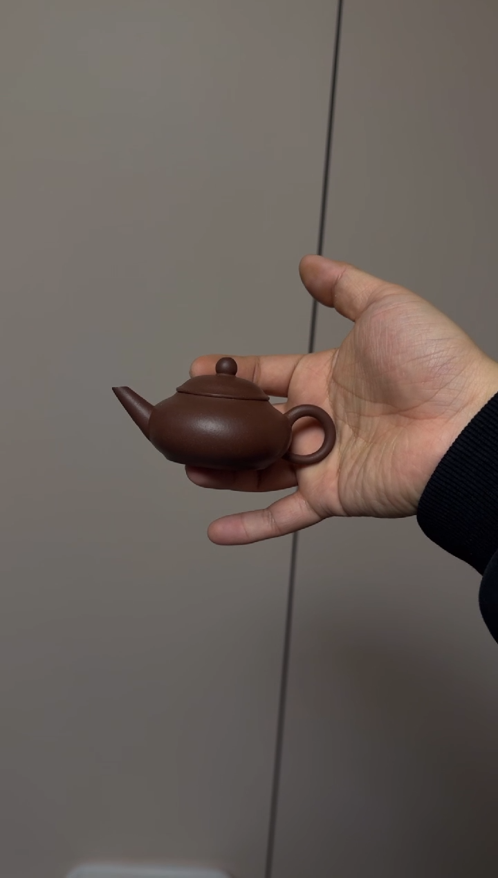 茶壶紫砂紫泥扁水平壶80CC