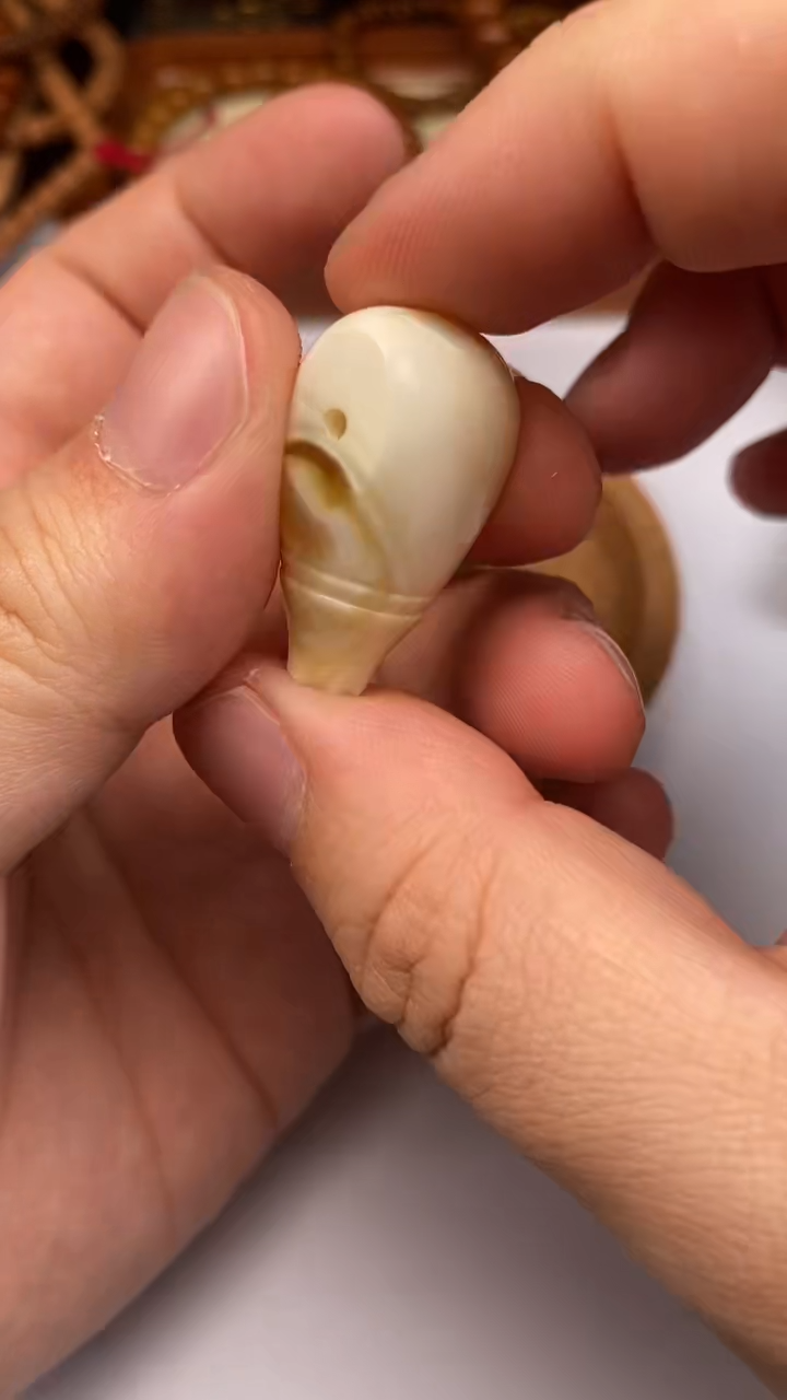 【闪购商品】蜜蜡裸石未镶嵌蜜蜡三通