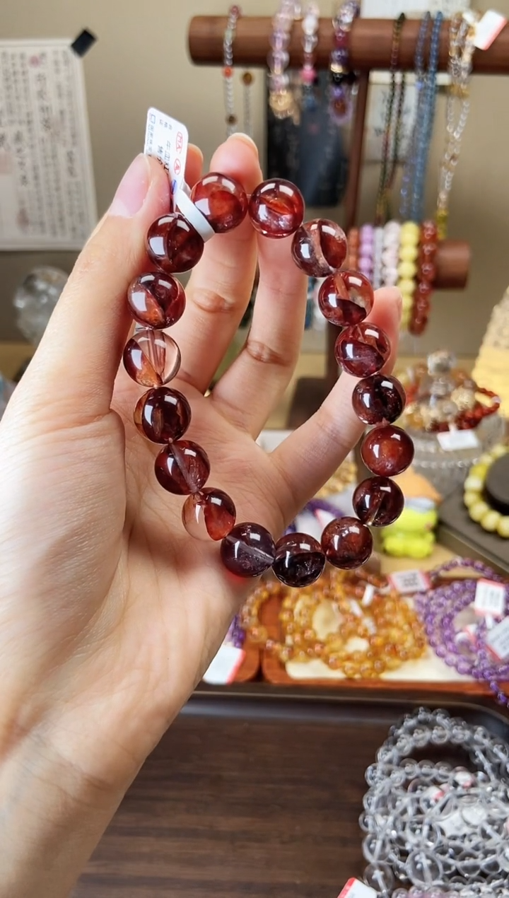 【闪购商品】水晶手链未镶嵌牛血红红胶花12.5mm