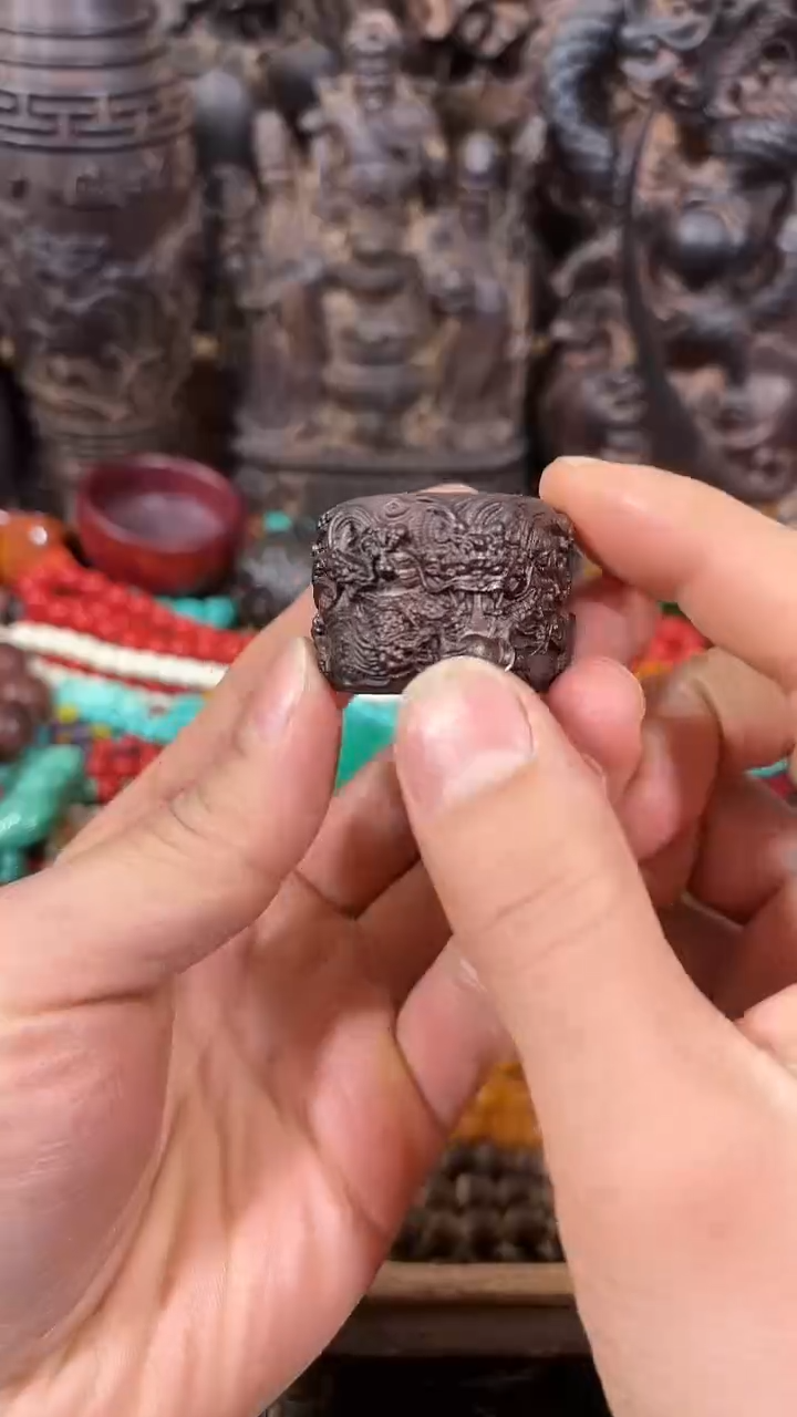 【闪购商品】织绣如图所示闪购链接