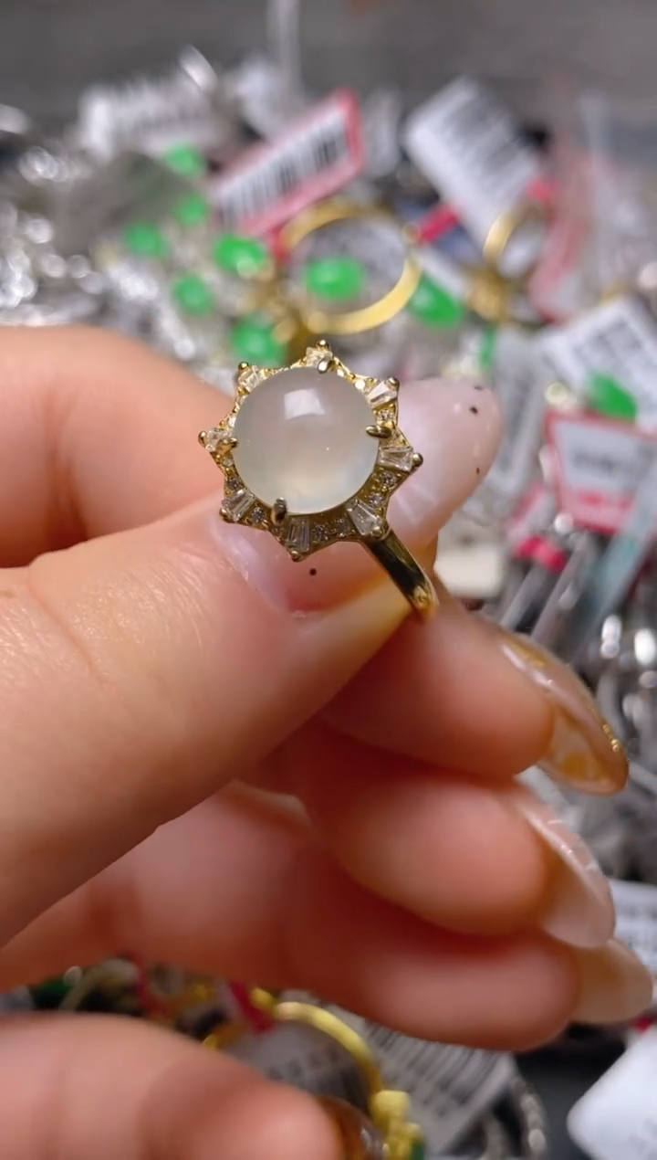 银S925镶嵌戒指翡翠百内无证书