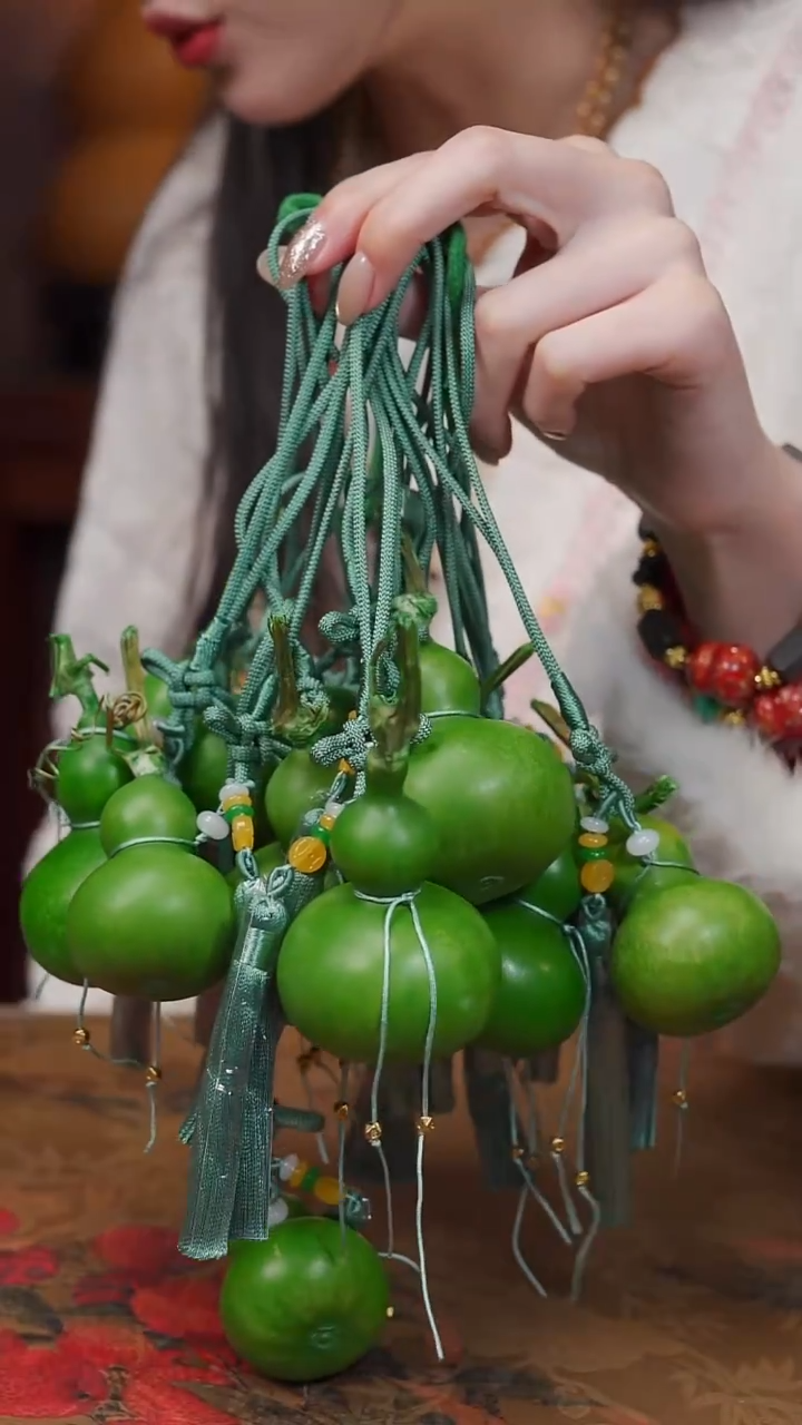 5漆艺工艺小葫芦（随机）9.9