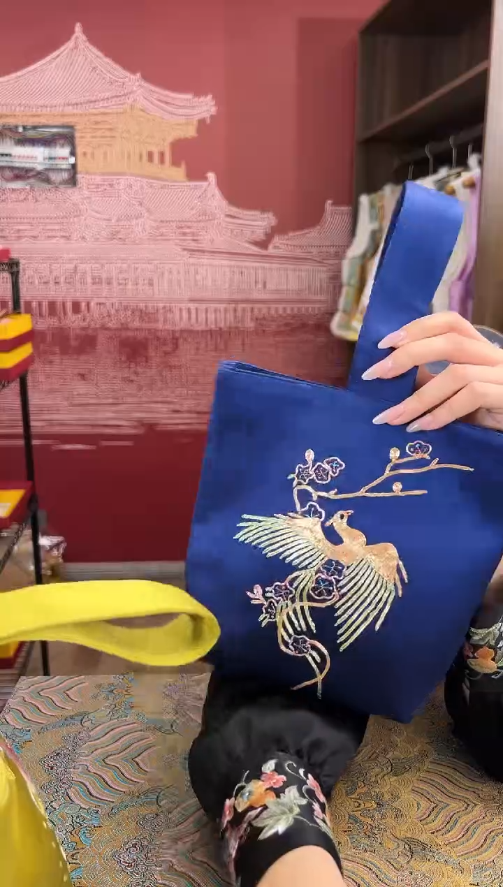 【闪购商品】刺绣苏绣手工刺绣包包