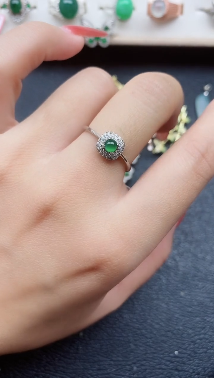 【闪购商品】翡翠戒指银S925镶嵌11111