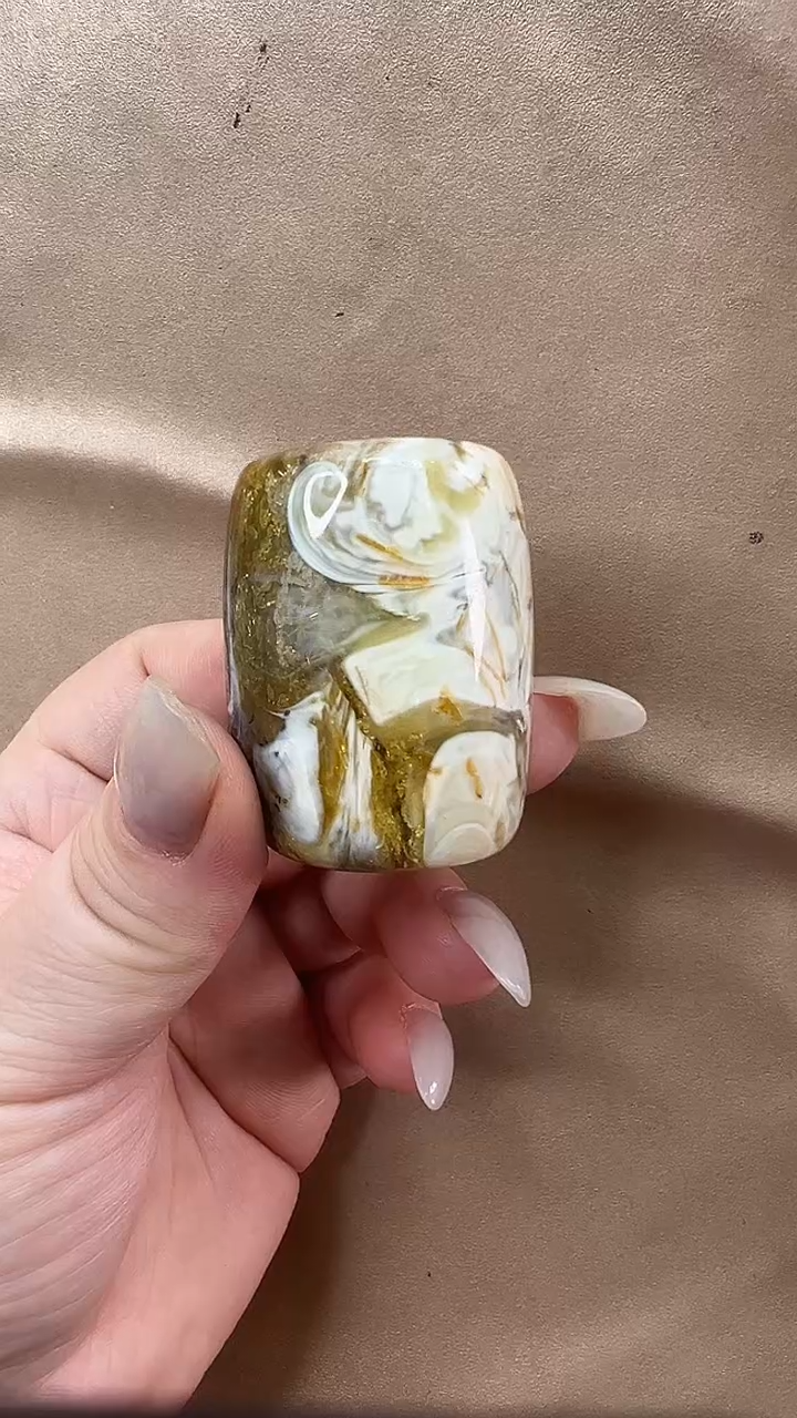 琥珀颈饰未镶嵌吊坠