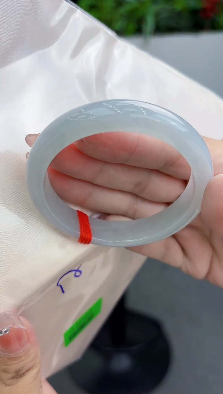 【闪购商品】翡翠手镯未镶嵌翡翠手镯