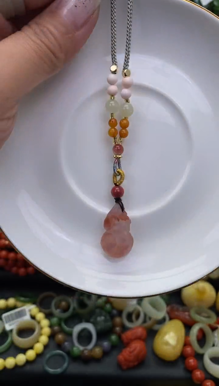 【闪购商品】南红玛瑙颈饰未镶嵌南红吊坠