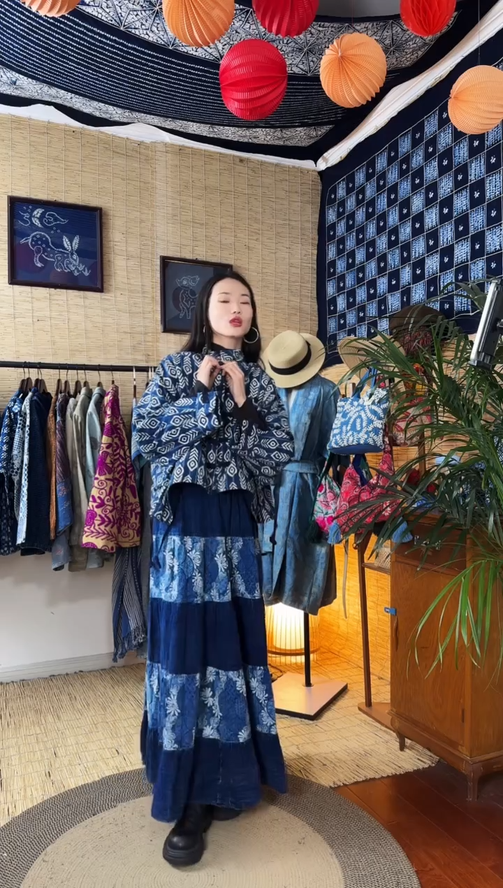 【闪购商品】设计师款蓝中式立领盘扣