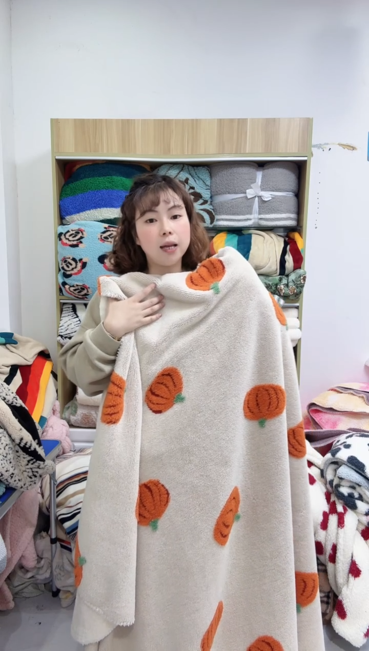 聚酯纤维2*2.3 色织阳离子南瓜