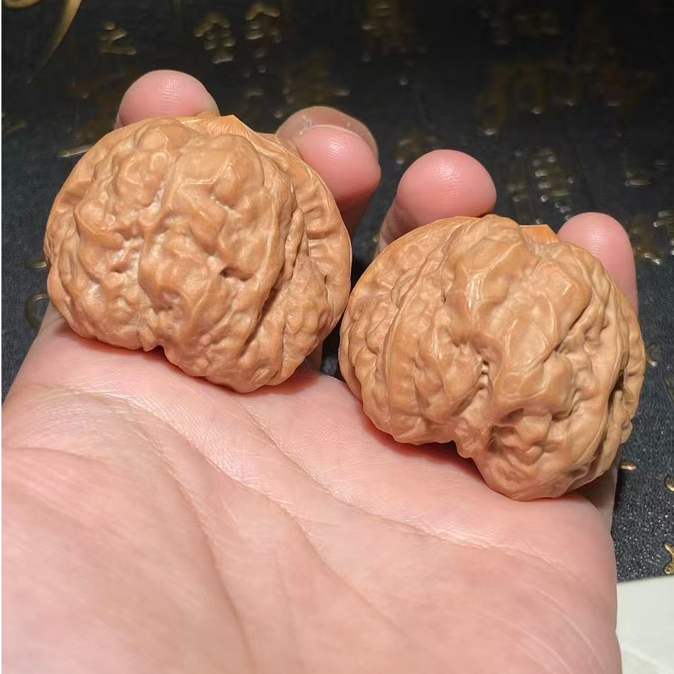 文玩核桃把件蛤蟆头边41肚43高31.5