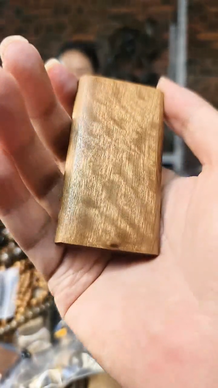 【闪购商品】楠木（金丝楠）把件无事牌