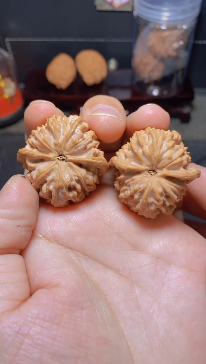 把件文玩核桃g****k狮子王