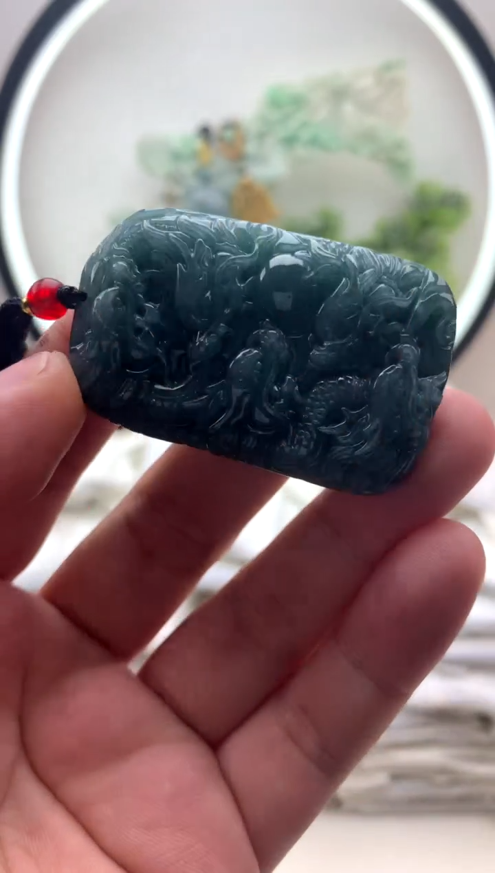 颈饰未镶嵌翡翠九龙牌