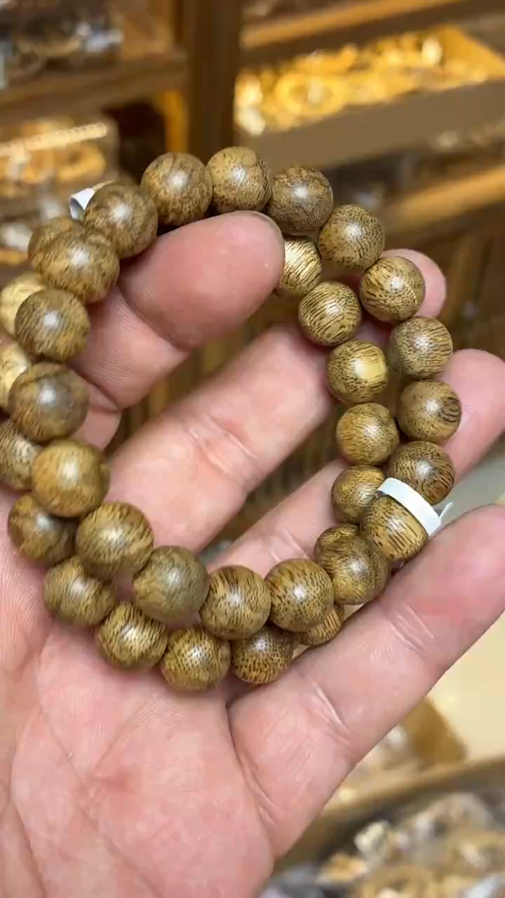 沉香手串 菩萨棋圆珠单圈1.1多样性发其一