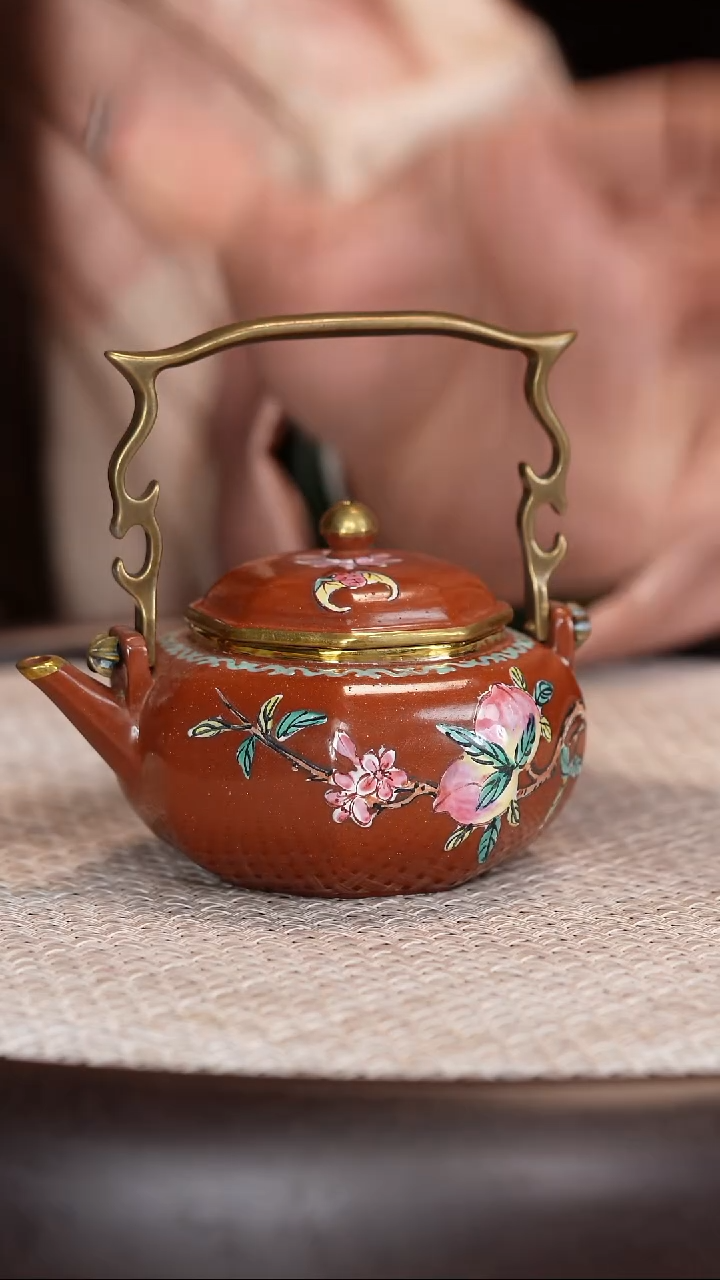 茶壶紫砂【薛建华】水磨朱泥水平提梁   