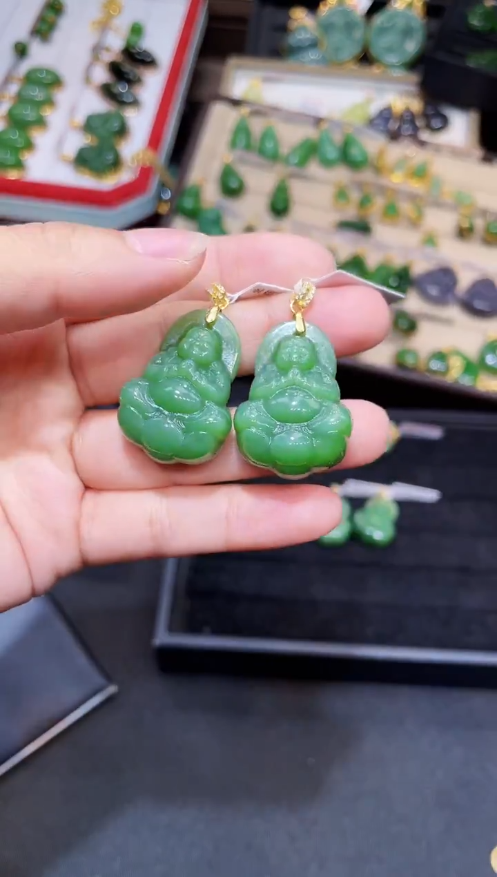 和田玉银S925镶嵌吊坠(赠链)38MM 多样性发一