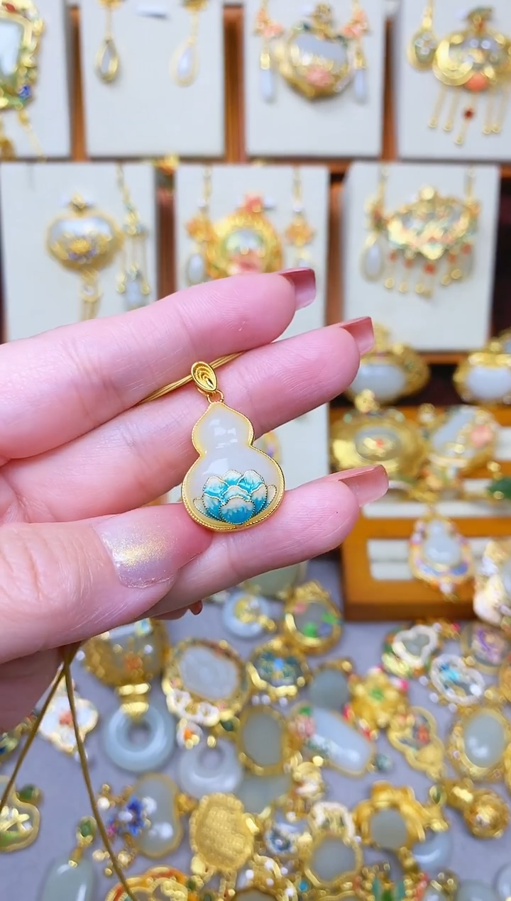 颈饰银S925镀金镶嵌和田玉1