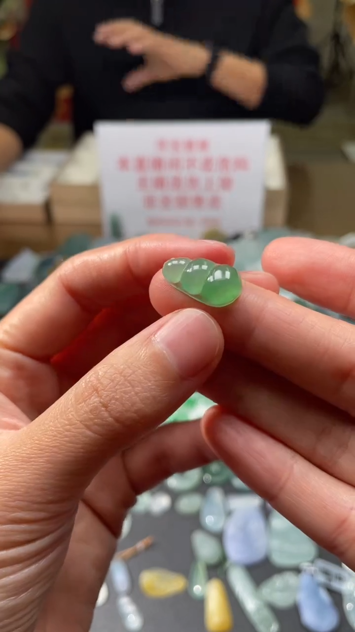 【闪购商品】定制翡翠未镶嵌|毛货其它+0