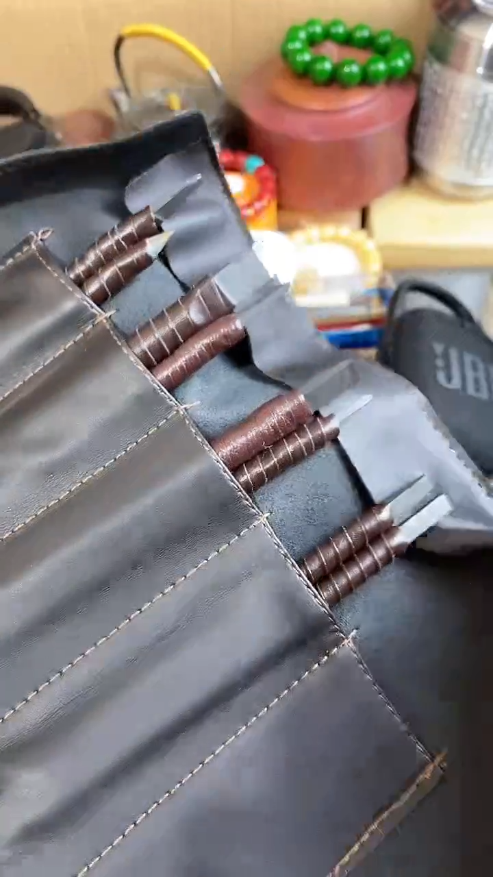 【闪购商品】瓷器瓷片13奥里给给