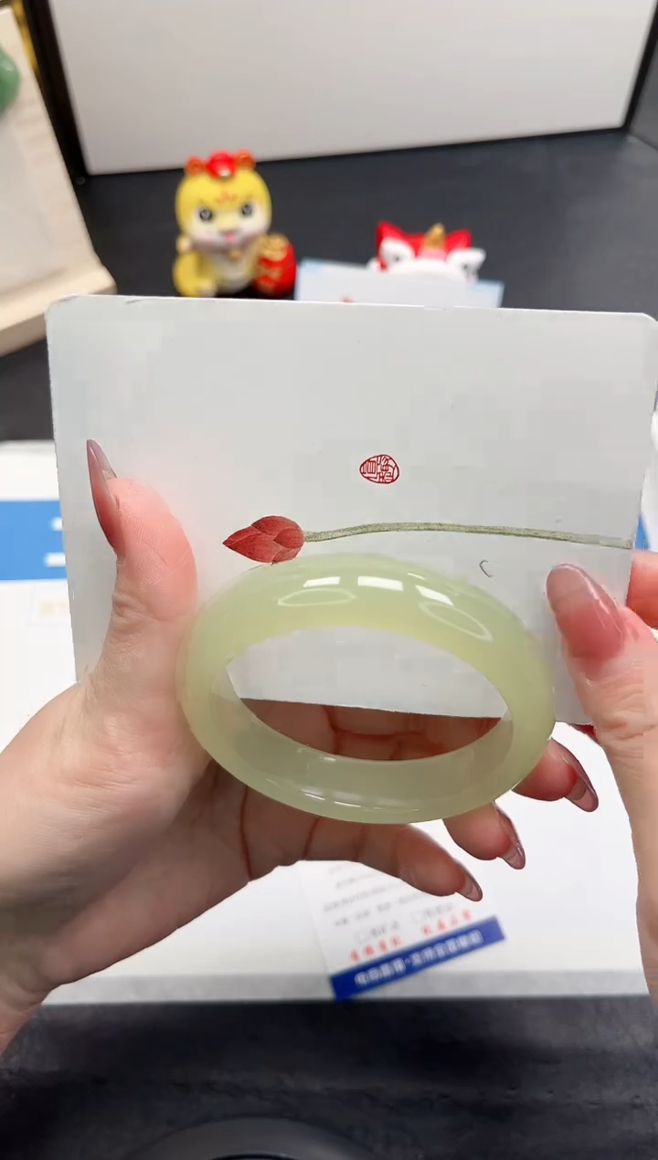 【闪购商品】石英质玉手镯未镶嵌24-58