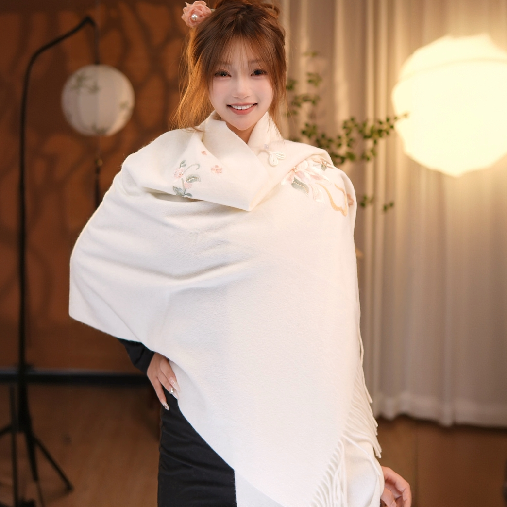 【花卉刺绣披肩】加厚绵羊毛100%绵羊毛混绒国风款保暖秋冬绣花