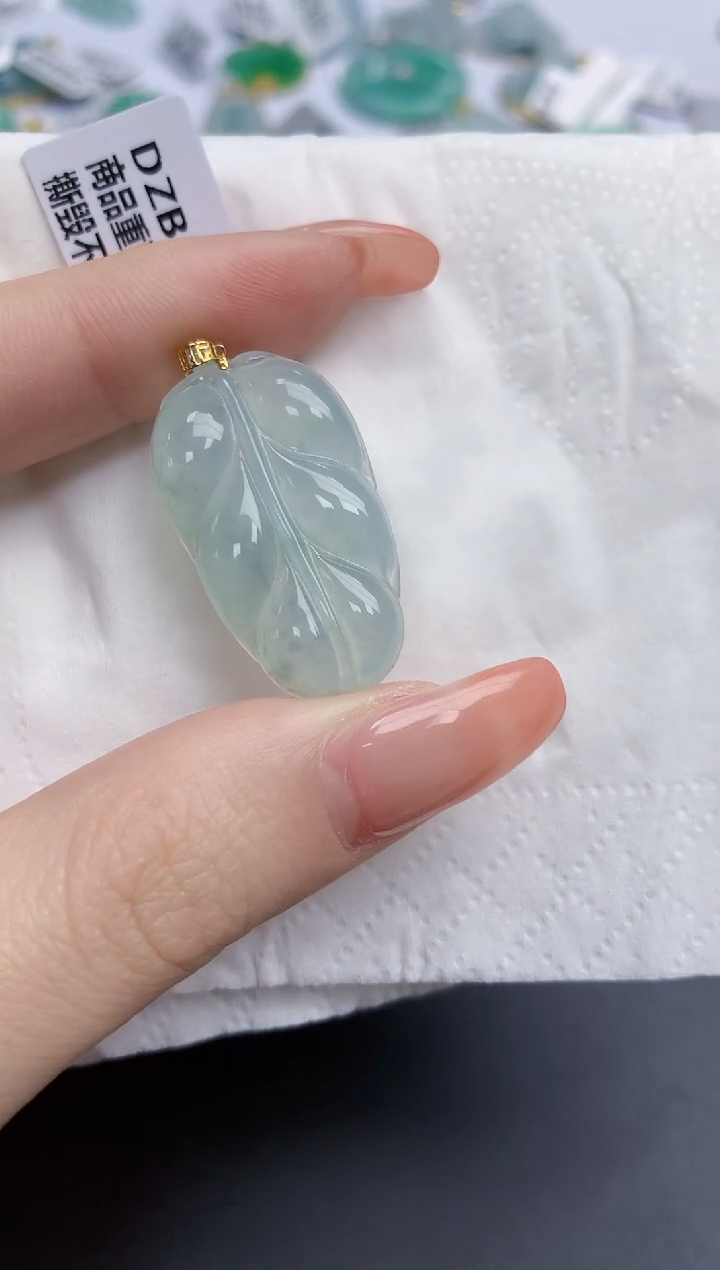 【闪购商品】翡翠颈饰18K金镶嵌天然缅甸翡翠A货