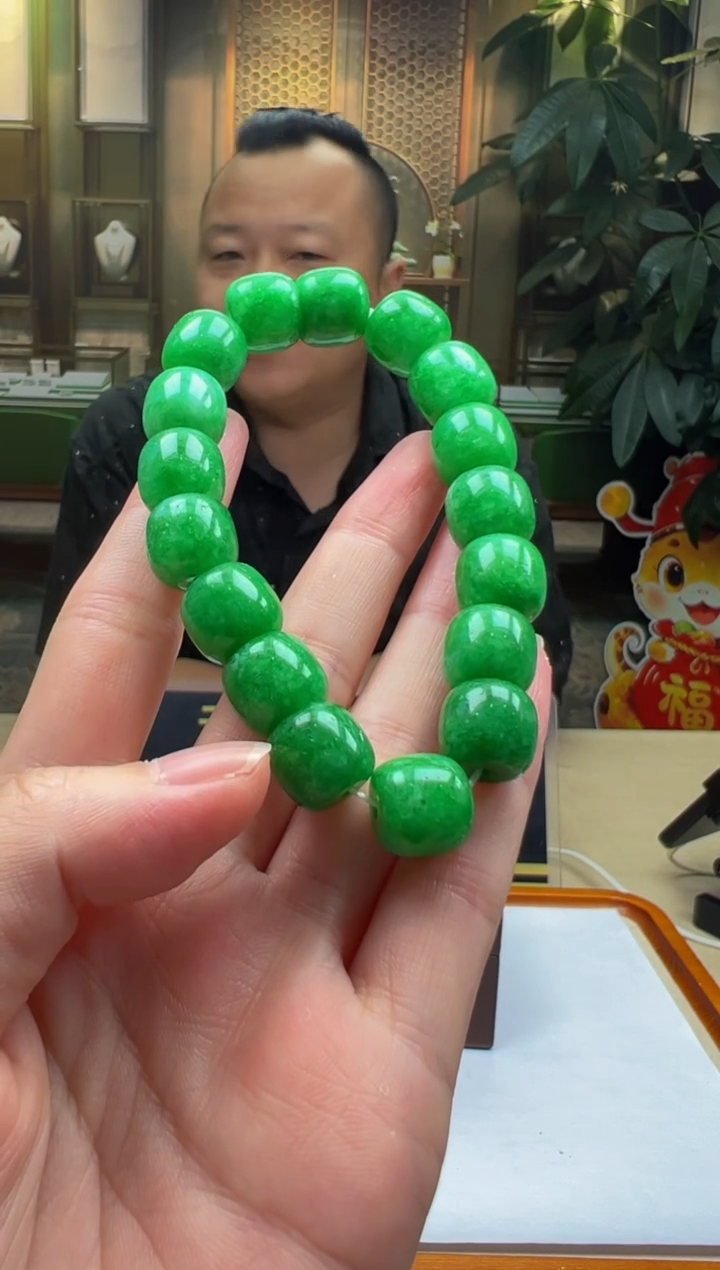 翡翠未镶嵌颈饰FA2025-5-28-7