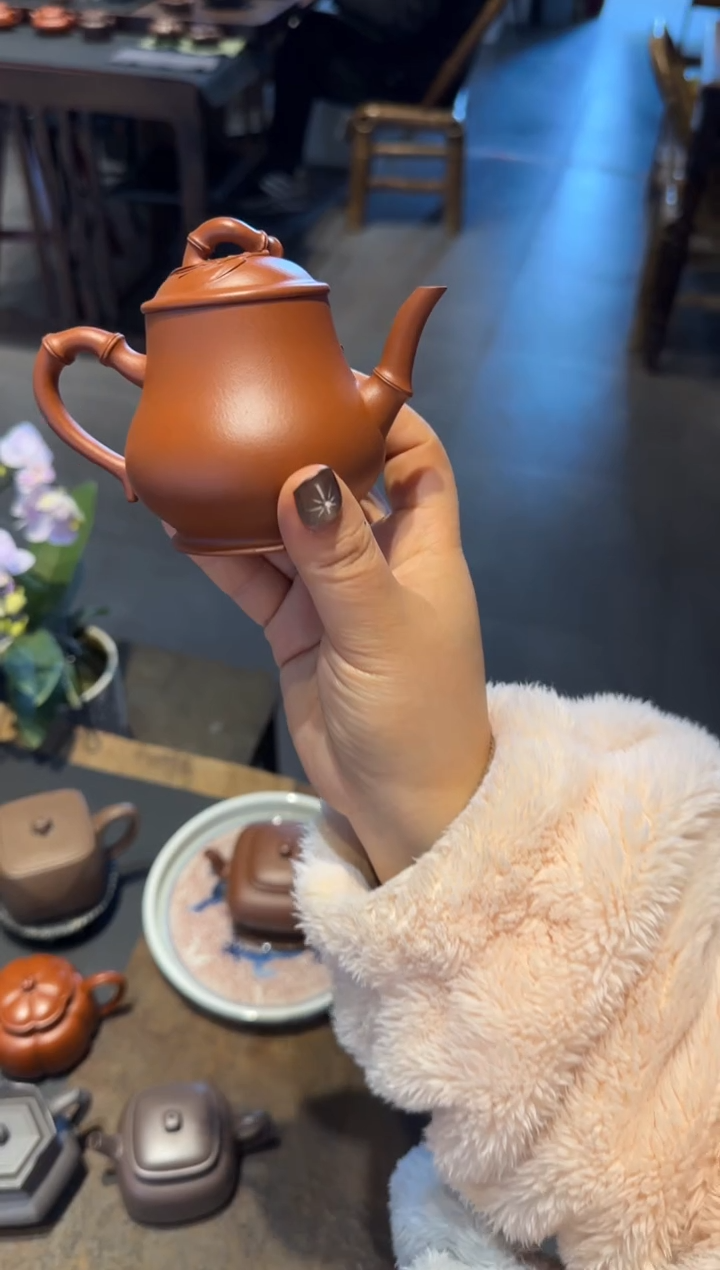 【闪购商品】紫砂茶壶竹节 朱泥