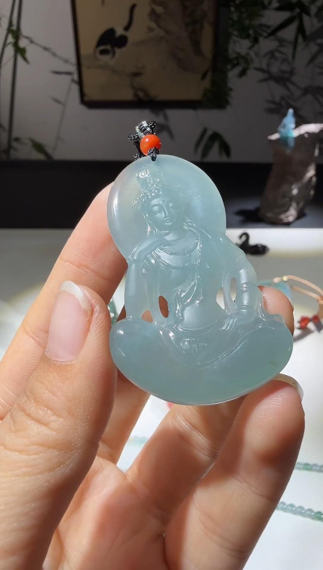 吊坠(不含链)未镶嵌翡翠观音