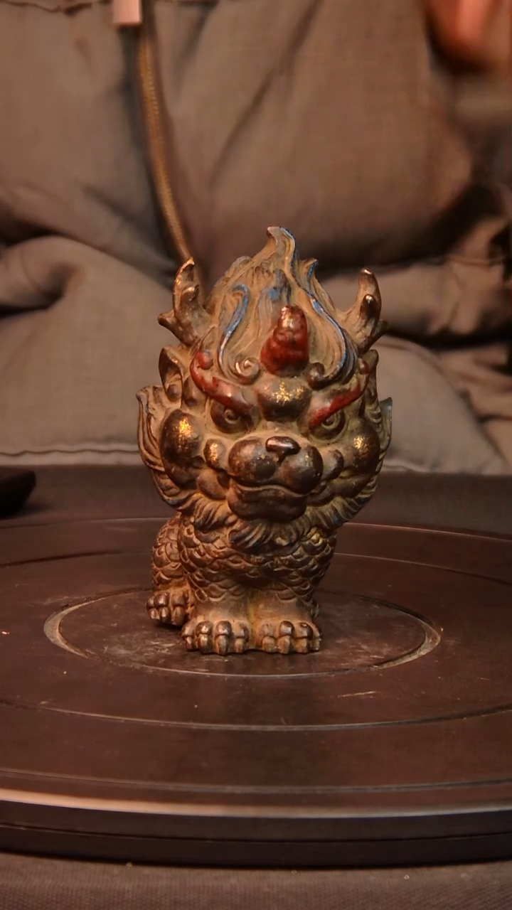 其他铜广****行精品陶瓷摆件