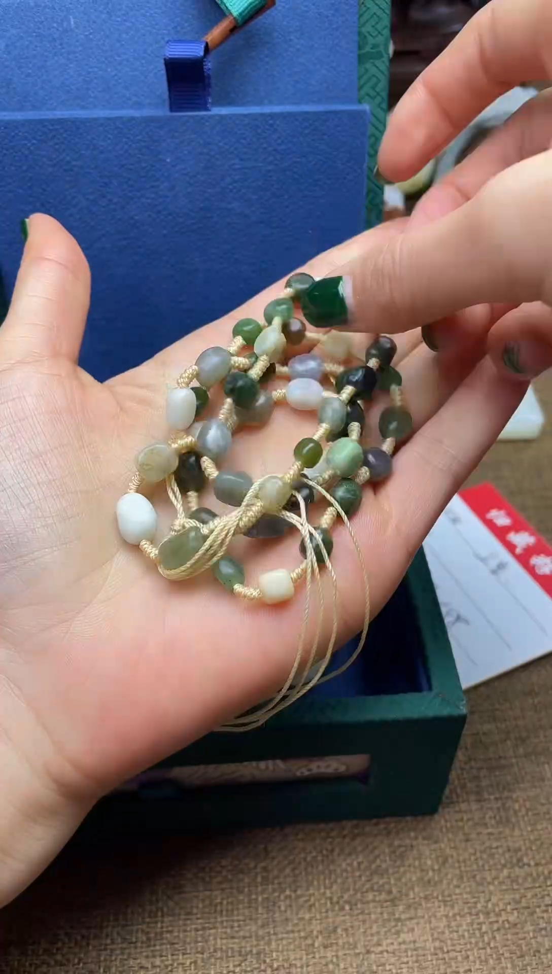 颈饰未镶嵌和田玉卫*原石链子