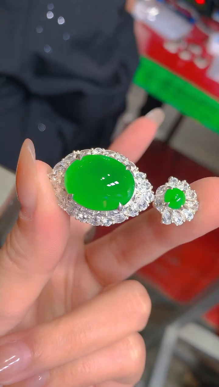 【闪购商品】定制翡翠未镶嵌56定制翡翠 多样性发货（发其一）