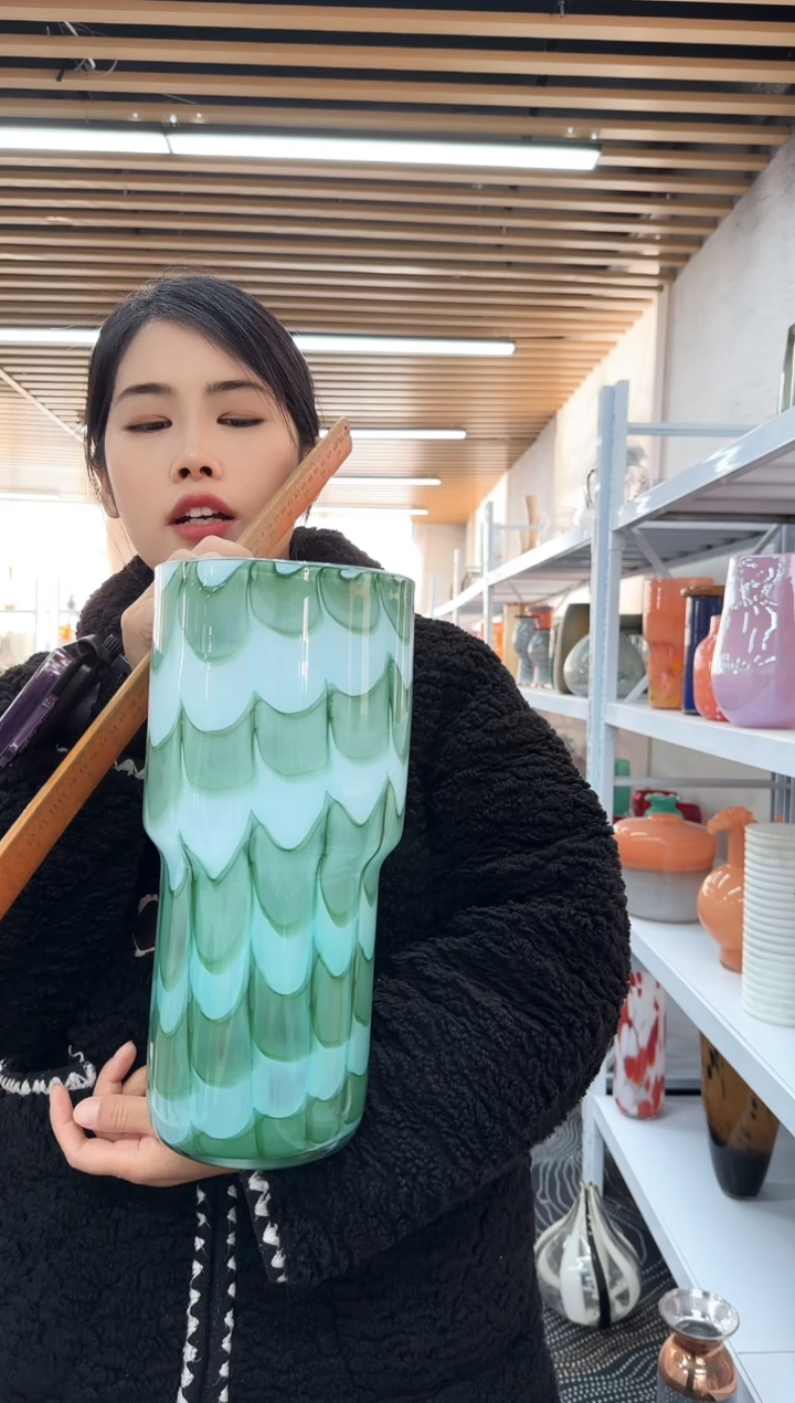 【闪购商品】花瓶15*32.........