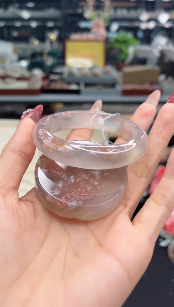 【闪购商品】石英质玉手镯未镶嵌53圈口（赠品镯心）6280247