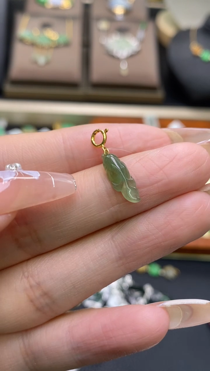 【闪购商品】翡翠颈饰18K金镶嵌净货18432